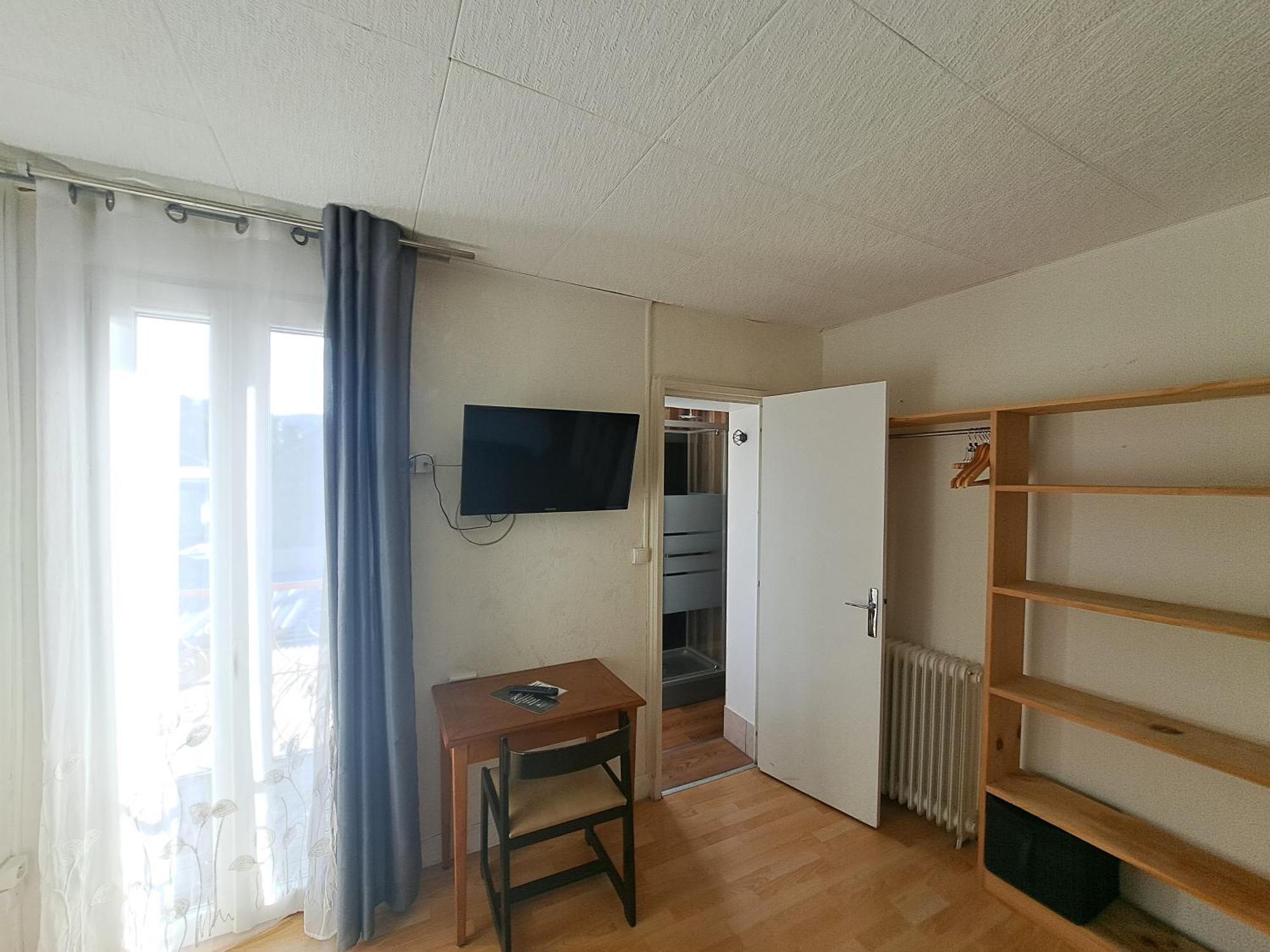 Hotel Le Bearn Bagneres-de-Bigorre Luaran gambar
