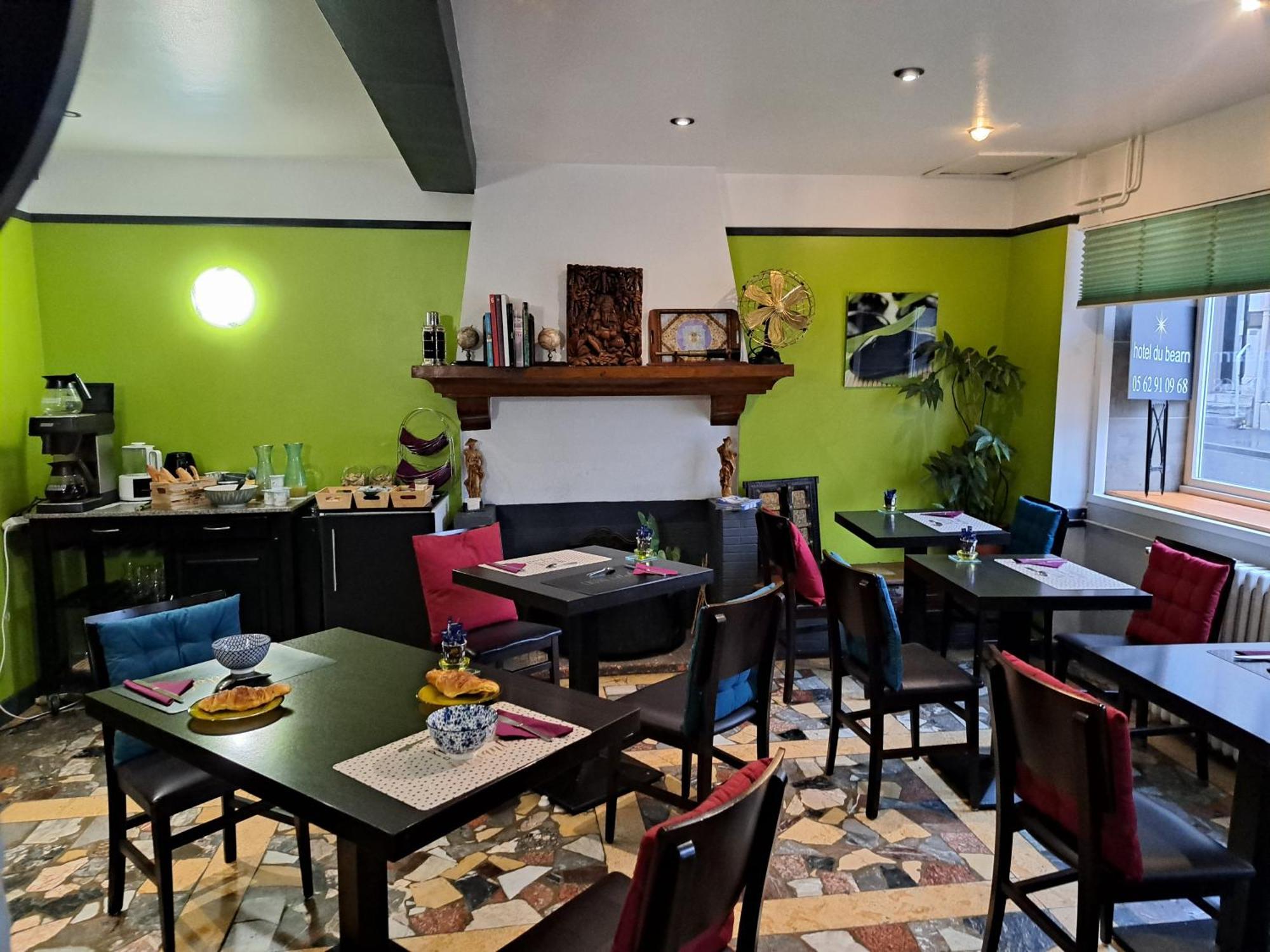 Hotel Le Bearn Bagneres-de-Bigorre Luaran gambar